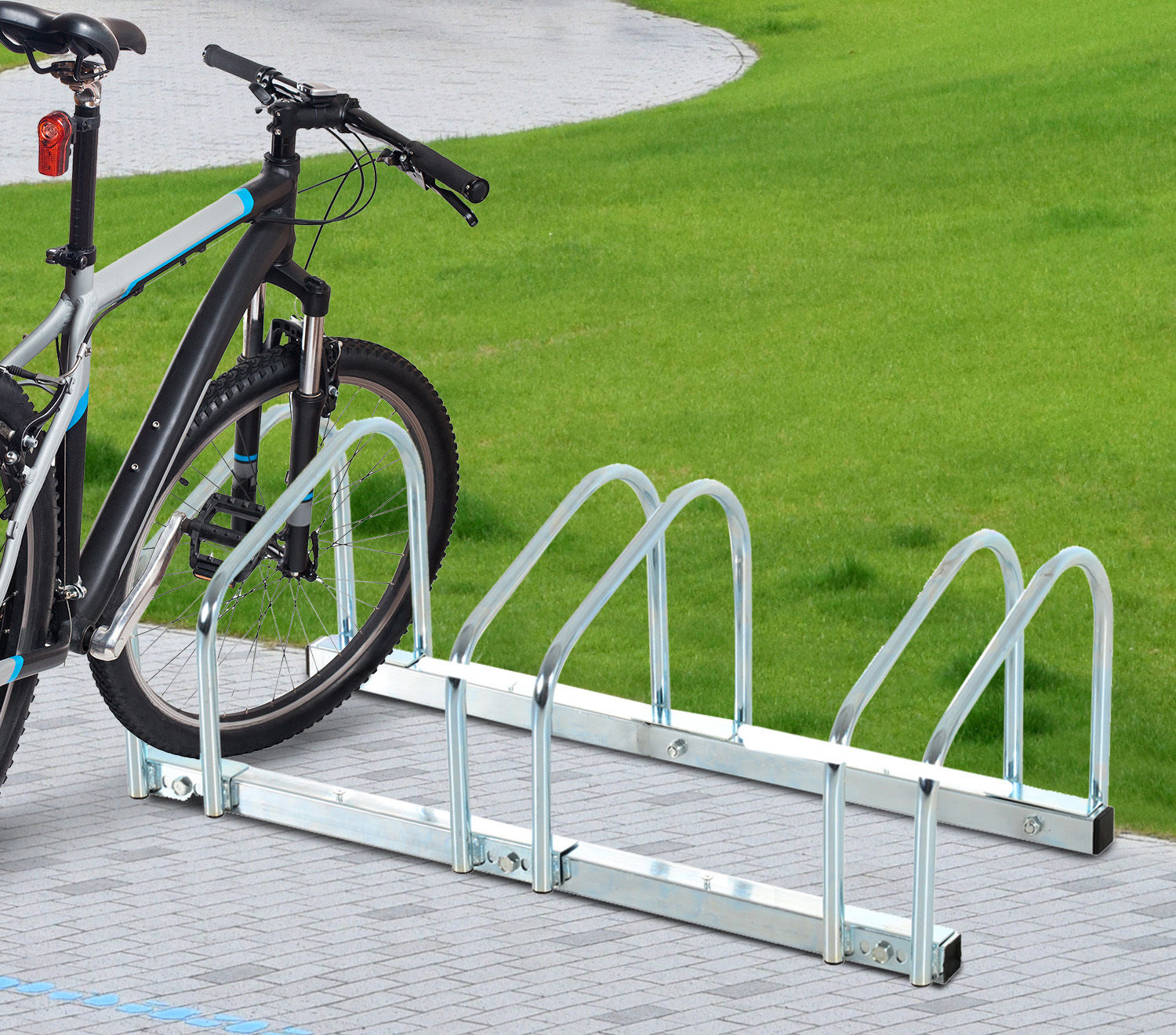 Bodenmontierter U-förmiger Edelstahl-Parkplatz Moderner Fahrradständer